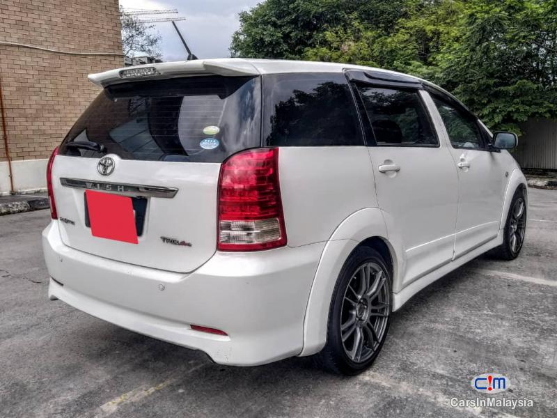 Toyota Wish 2.0-LITER ECONOMY FAMILY MPV 7 SEATER Automatic 2006 in Malaysia