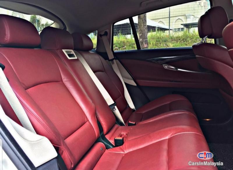 BMW 4.4-LITER LUXURY SPORTBACK Automatic 2009 - image 12