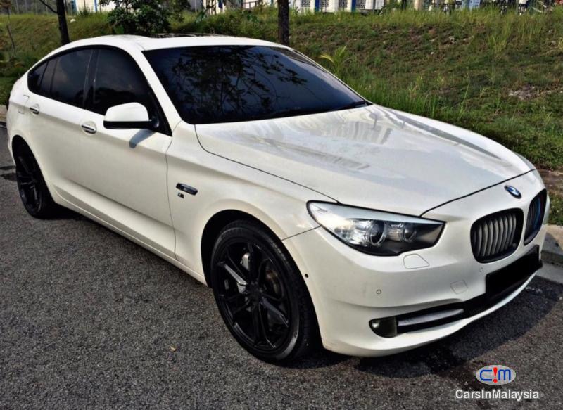 BMW 4.4-LITER LUXURY SPORTBACK Automatic 2009 - image 2