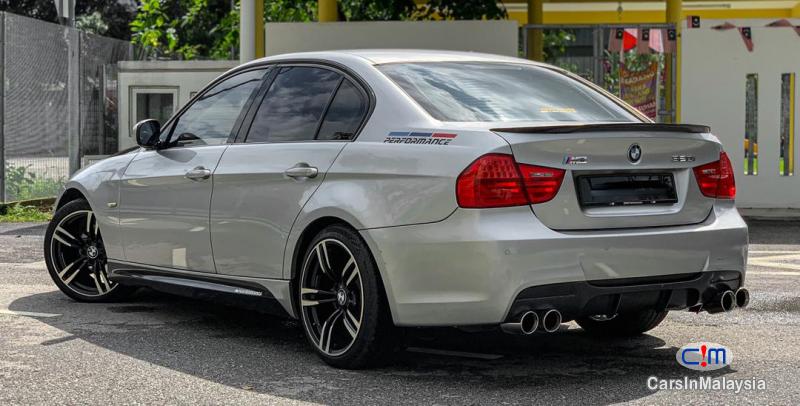 BMW 3 Series 2.0-LITER PERFOMENCE LUXURY CAR Automatic 2009