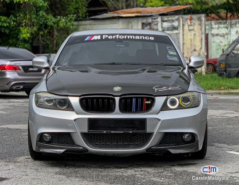 BMW 3 Series 2.0-LITER PERFOMENCE LUXURY CAR Automatic 2009 in Malaysia - image