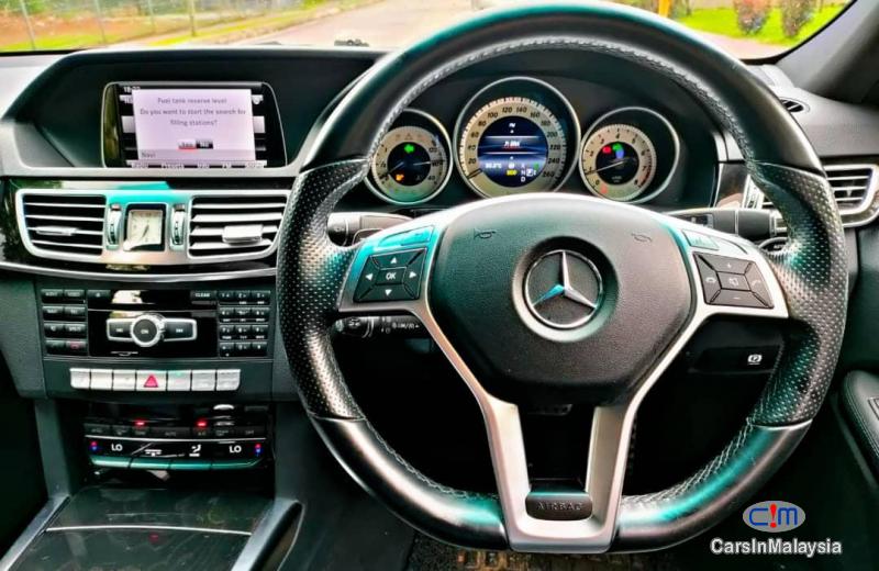 Mercedes Benz E250 2.0-LITER SEDAN LUXURY CAR Automatic 2018 - image 5