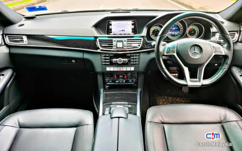 Mercedes Benz E250 2.0-LITER SEDAN LUXURY CAR Automatic 2018 - image 7