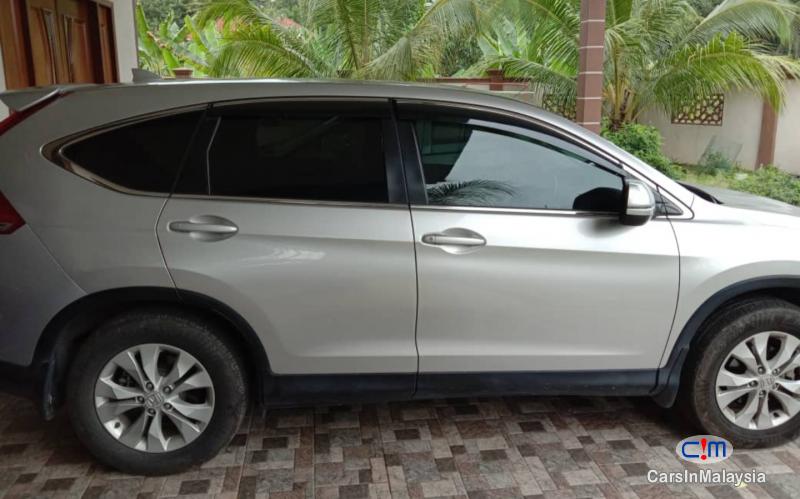 Honda CR-V 2.0-LITER SUV LUXURY CAR Automatic 2014 - image 3