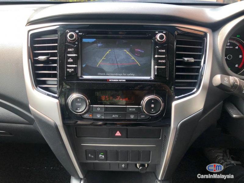 Mitsubishi Triton X Automatic 2018 - image 12