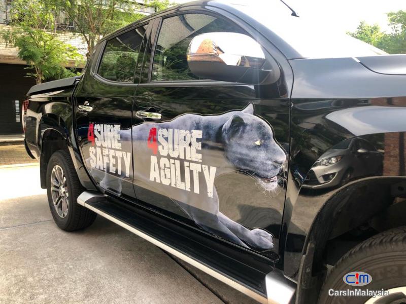 Mitsubishi Triton X Automatic 2018 - image 15