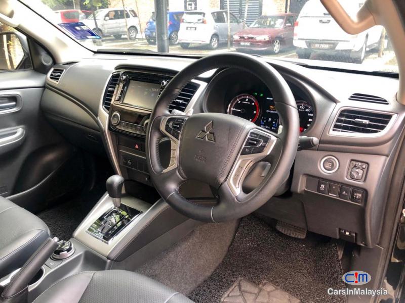 Mitsubishi Triton X Automatic 2018 - image 16
