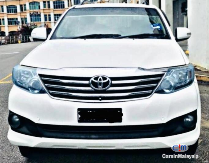 Toyota Fortuner SUV 7 SEATER Automatic 2012 in Kuala Lumpur