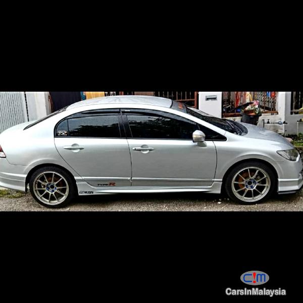 Honda Civic Fd2 2.0 AUTO Automatic 2010 - image 9