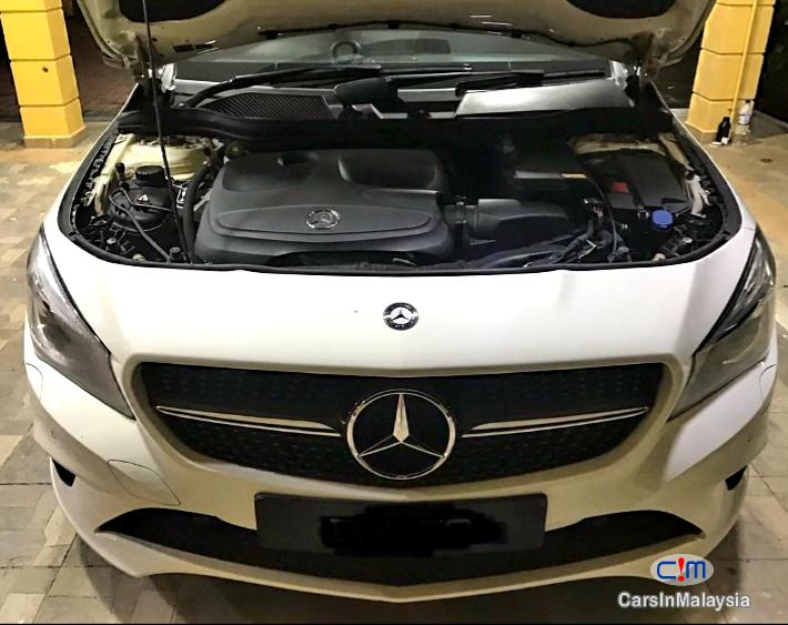 Mercedes Benz CLA200 LUXURY SPORT SEDAN Automatic 2015 - image 10