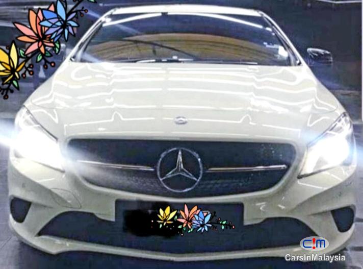 Mercedes Benz CLA200 LUXURY SPORT SEDAN Automatic 2015 - image 11