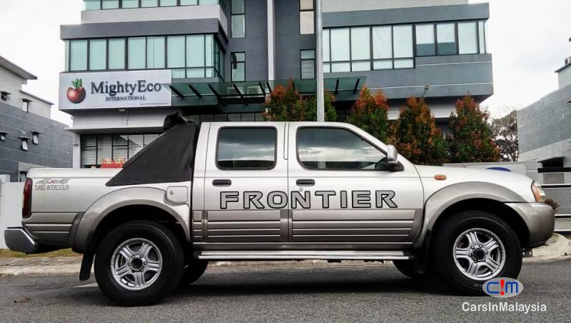 Nissan Frontier 2.5-LITER 4X4 TURBO DIESEL MANUAL Manual 2006 in Selangor