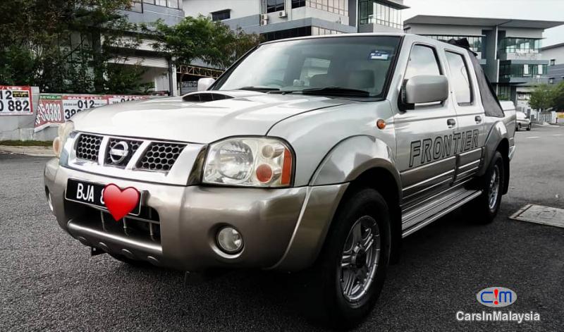Nissan Frontier 2.5-LITER 4X4 TURBO DIESEL MANUAL Manual 2006 in Selangor - image