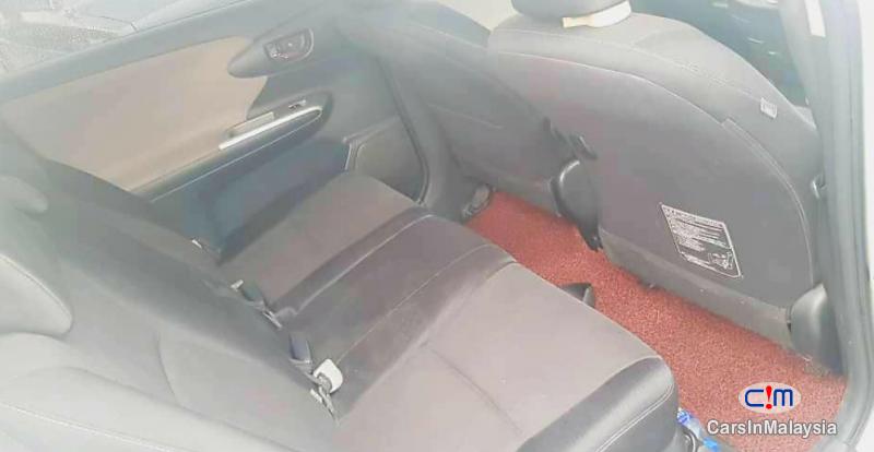 Toyota Wish 1.8-LITER FAMILY SMALL MPV Automatic 2012 in Malaysia - image