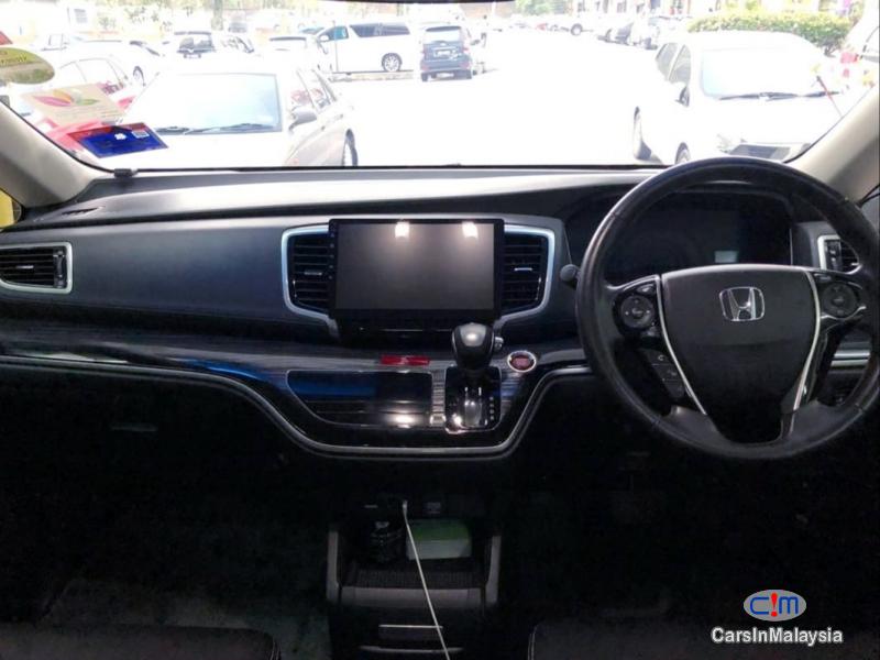 Honda Odyssey 2.4-LITER LUXURY FAMILY SUV Automatic 2016 in Kuala Lumpur