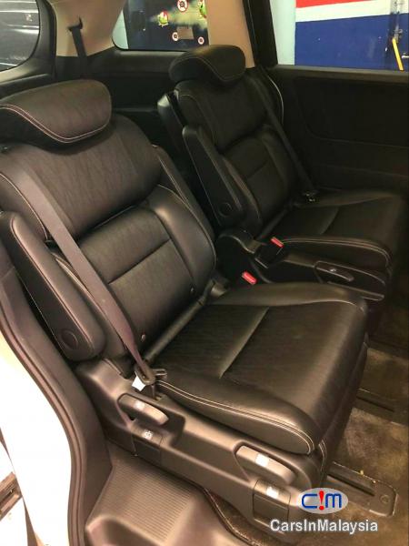 Honda Odyssey 2.4-LITER LUXURY FAMILY SUV Automatic 2016 in Malaysia