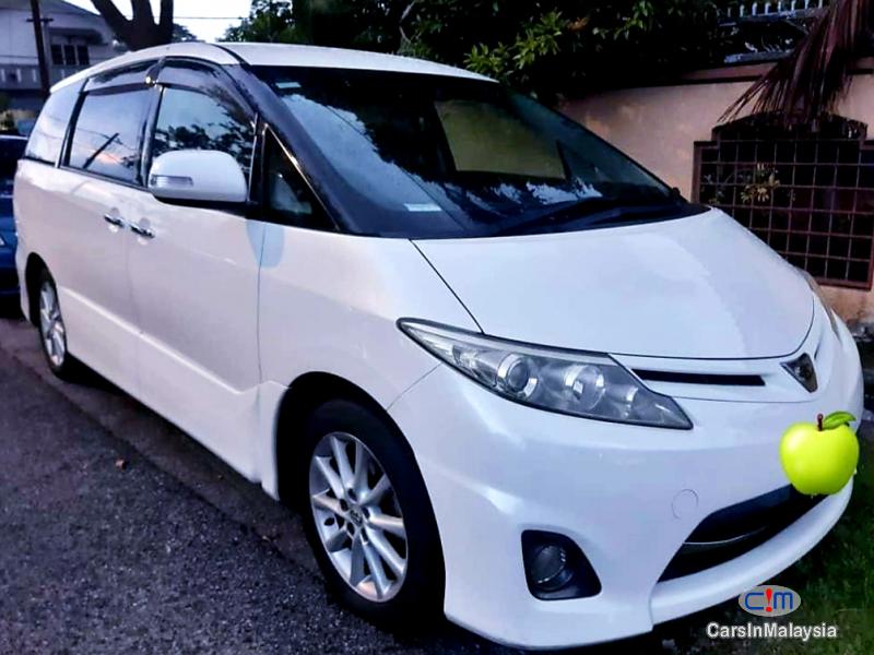 Toyota Estima 2.4-LITER LUXURY FAMILY MPV Automatic 2011 - image 2