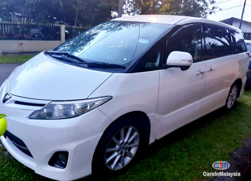 Toyota Estima 2.4-LITER LUXURY FAMILY MPV Automatic 2011 - image 3