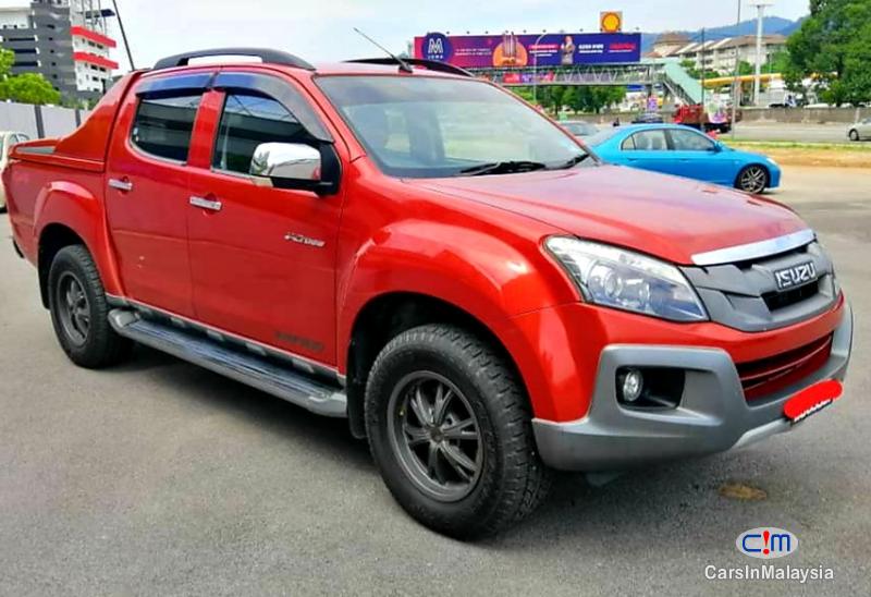 Isuzu D-Max 3.0-LITER CAB CHASSIS 4WD DIESEL TURBO Automatic 2016 in Selangor