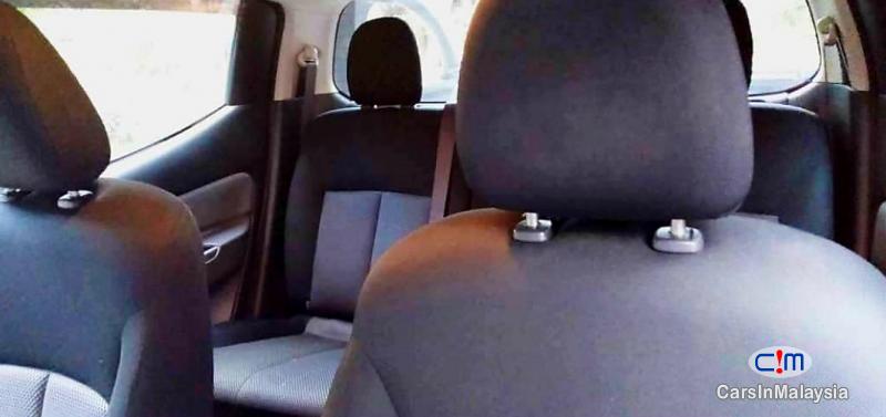 Mitsubishi Triton 2.4-LITER 4x4 DOUBLE CAB DIESEL TURBO Automatic 2017 - image 10
