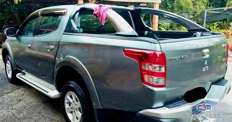 Mitsubishi Triton 2.4-LITER 4x4 DOUBLE CAB DIESEL TURBO Automatic 2017 - image 6