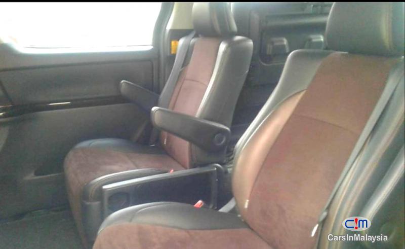 Toyota Alphard 2.4-LITER LUXURY FAMILY MPV Automatic 2013 - image 5