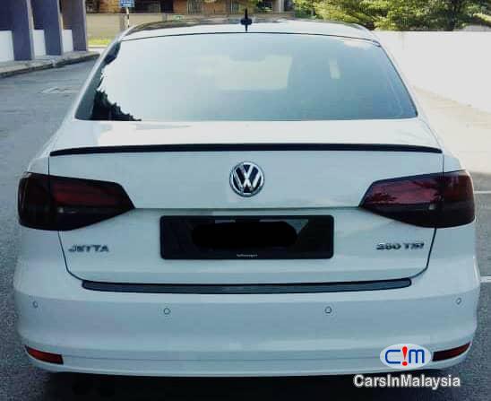 Volkswagen Jetta 1.4-LITER POWERFUL SEDAN TURBO Automatic 2017