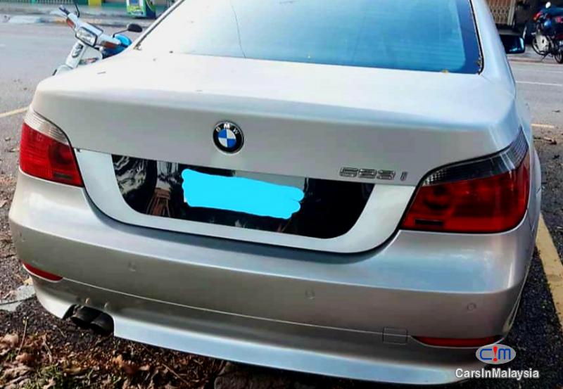 BMW 5 Series 2.5-LITER LUXURY SEDAN CASH PRICE Automatic 2005 - image 3
