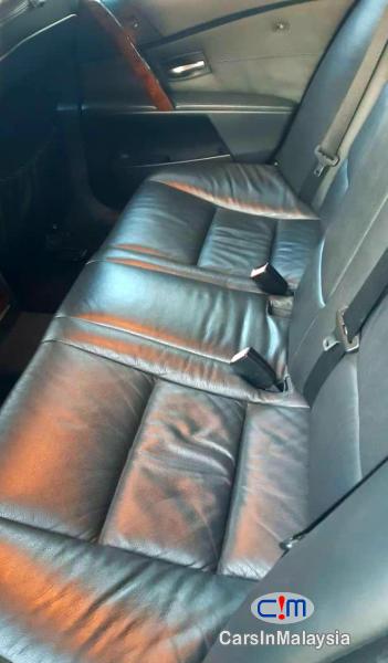 BMW 5 Series 2.5-LITER LUXURY SEDAN CASH PRICE Automatic 2005 - image 8