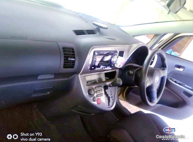 Toyota Wish 1.8-LITER FAMILY FUEL ECONOMY MPV Automatic 2004 - image 6