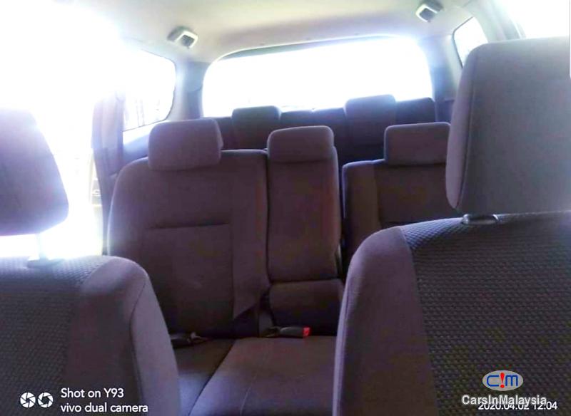 Toyota Wish 1.8-LITER FAMILY FUEL ECONOMY MPV Automatic 2004 - image 7
