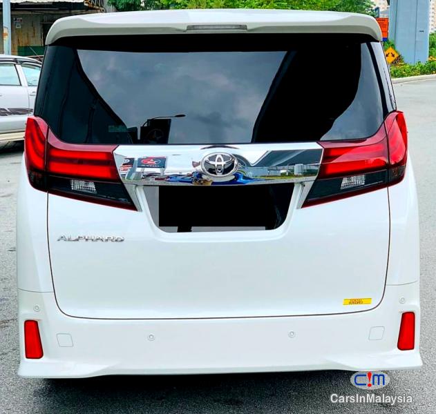 Picture of Toyota Vellfire 2.5-LITER LUXURY FAMILY MPV Automatic 2017 in Malaysia