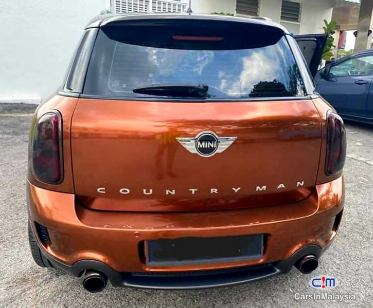 MINI Countryman 1.6-LITER SUV TURBO HATCHBACK Automatic 2016 - image 15