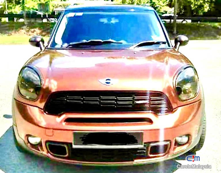 MINI Countryman 1.6-LITER SUV TURBO HATCHBACK Automatic 2016 - image 4