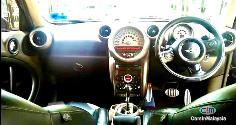 MINI Countryman 1.6-LITER SUV TURBO HATCHBACK Automatic 2016 - image 7