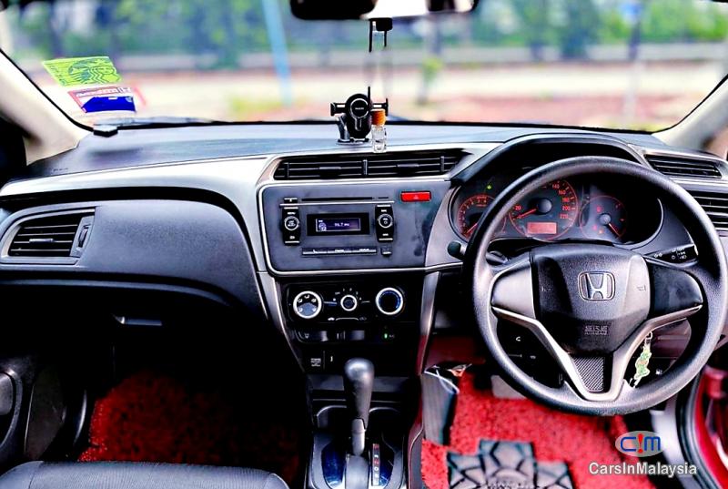 Honda City 1.5-LITER ECONOMY SEDAN Automatic 2016 - image 6