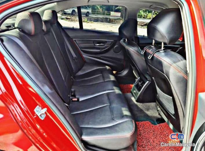 BMW 2.0-LITER LUXURY SEDAN Automatic 2015 - image 7