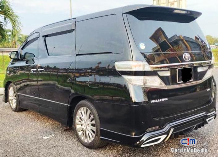 Picture of Toyota Vellfire 3.5-LITER PILOT SEATS FAMILY LUXURY MPV FULL SPEC Automatic 2014 in Malaysia