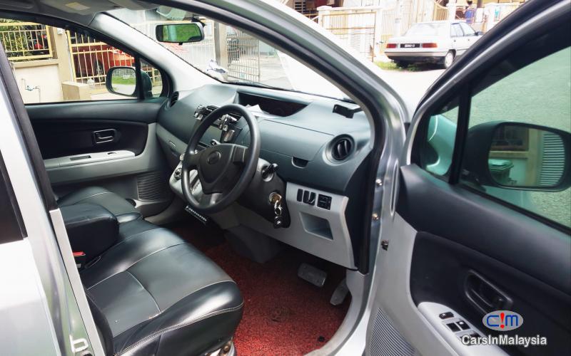 Perodua Alza 1.5-LITER FAMILY MPV TEMPATAN Automatic 2010 - image 9