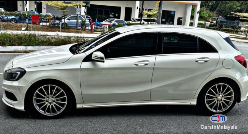 Mercedes Benz A180 1.6-LITER TURBO LUXURY HATCHBACK Automatic 2013 in Selangor - image