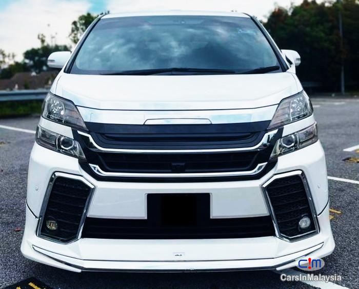 Toyota Vellfire 3.5-LITER MPV FULLSPEC 7 SEATERS Automatic 2011 - image 10