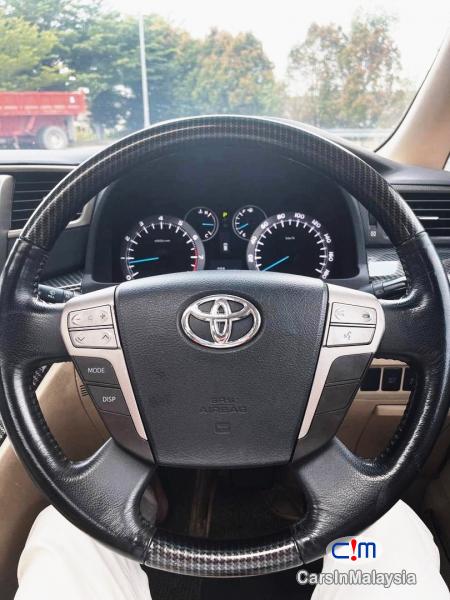 Toyota Vellfire 3.5-LITER MPV FULLSPEC 7 SEATERS Automatic 2011 in Malaysia
