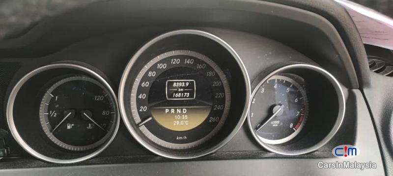 Mercedes Benz C180 CGI 1.8-LITER TURBO LUXURY SEDAN Automatic 2012 - image 7