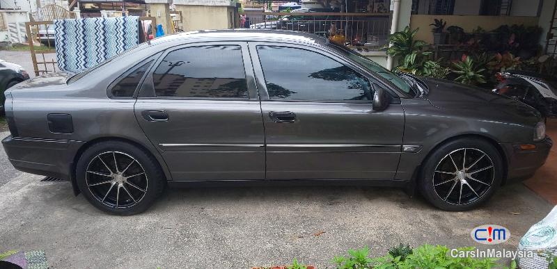 Volvo S80 2.0-LITER LUXURY SEDAN Automatic 2002 - image 5