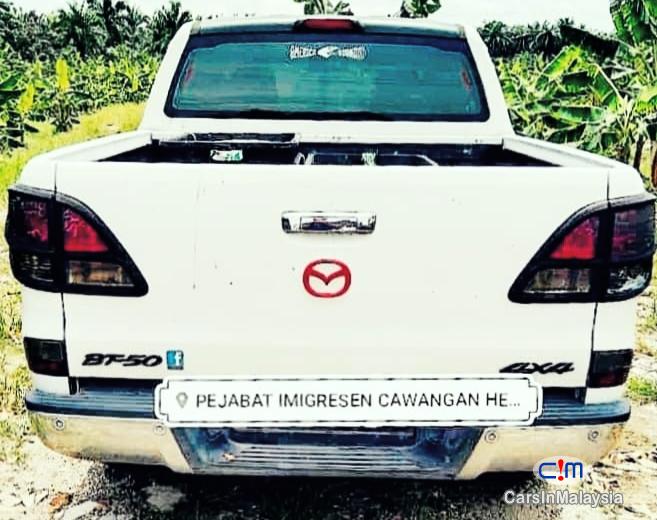 Mazda BT-50 2.2-LITER 4X4 TURBO DIESEL DOUBLE CAB Automatic 2013