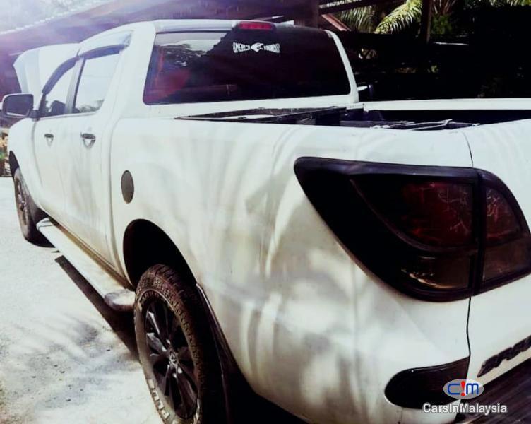Mazda BT-50 2.2-LITER 4X4 TURBO DIESEL DOUBLE CAB Automatic 2013 in Malaysia - image