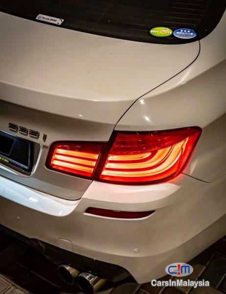 BMW 5 Series 3.0-LITER LUXURY LEMOUSINE FULLSPEC Automatic 2011 - image 9