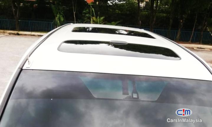 Toyota Vellfire 3.5-LITER LUXURY FAMILY MPV KERETA SAMBUNG BAYAR Automatic 2014 - image 13