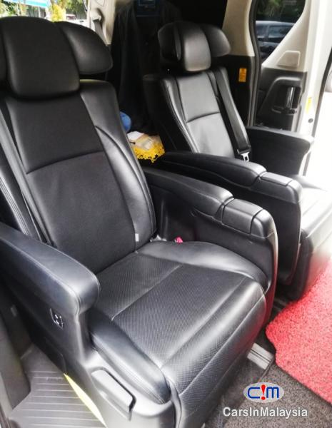 Toyota Vellfire 3.5-LITER LUXURY FAMILY MPV KERETA SAMBUNG BAYAR Automatic 2014 - image 9