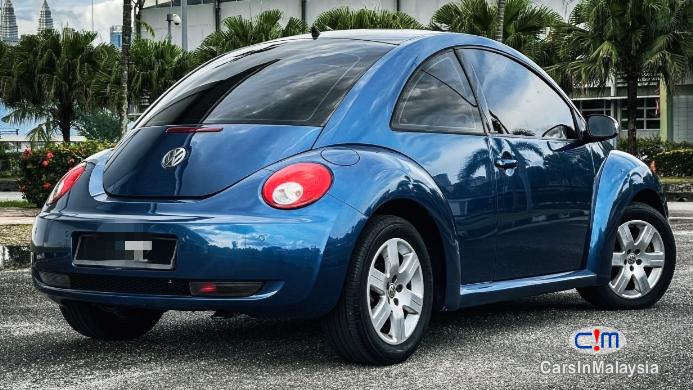 Volkswagen Beetle 1.6-LITER CUTE RARE CAR Automatic 2009 - image 10